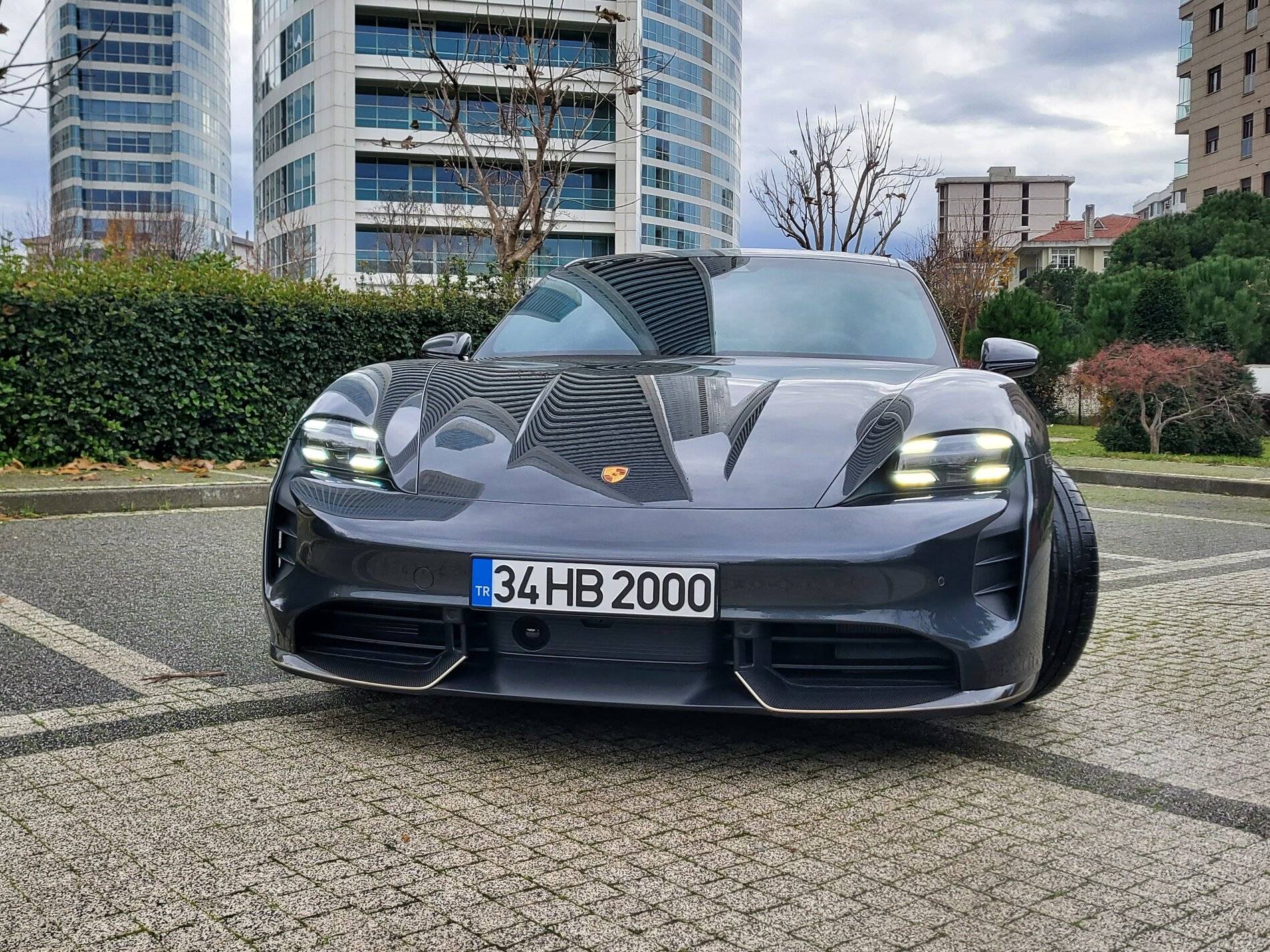 Porsche Taycan Liquid aurum wrap paint on carbon bodykit plus pff ..here some photos of the beast 20201212_143234