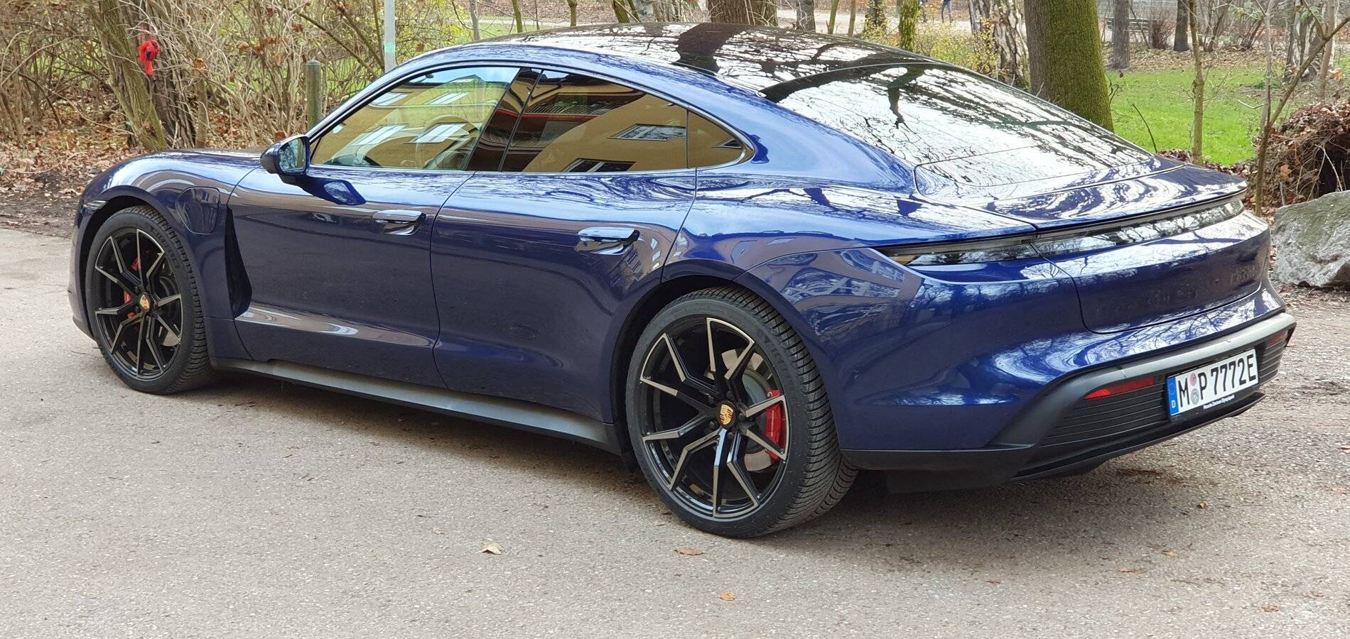 Porsche Taycan 20 inch wheels on a Turbo S?  (Winter Wheels) T4S_Drago_Rear45D
