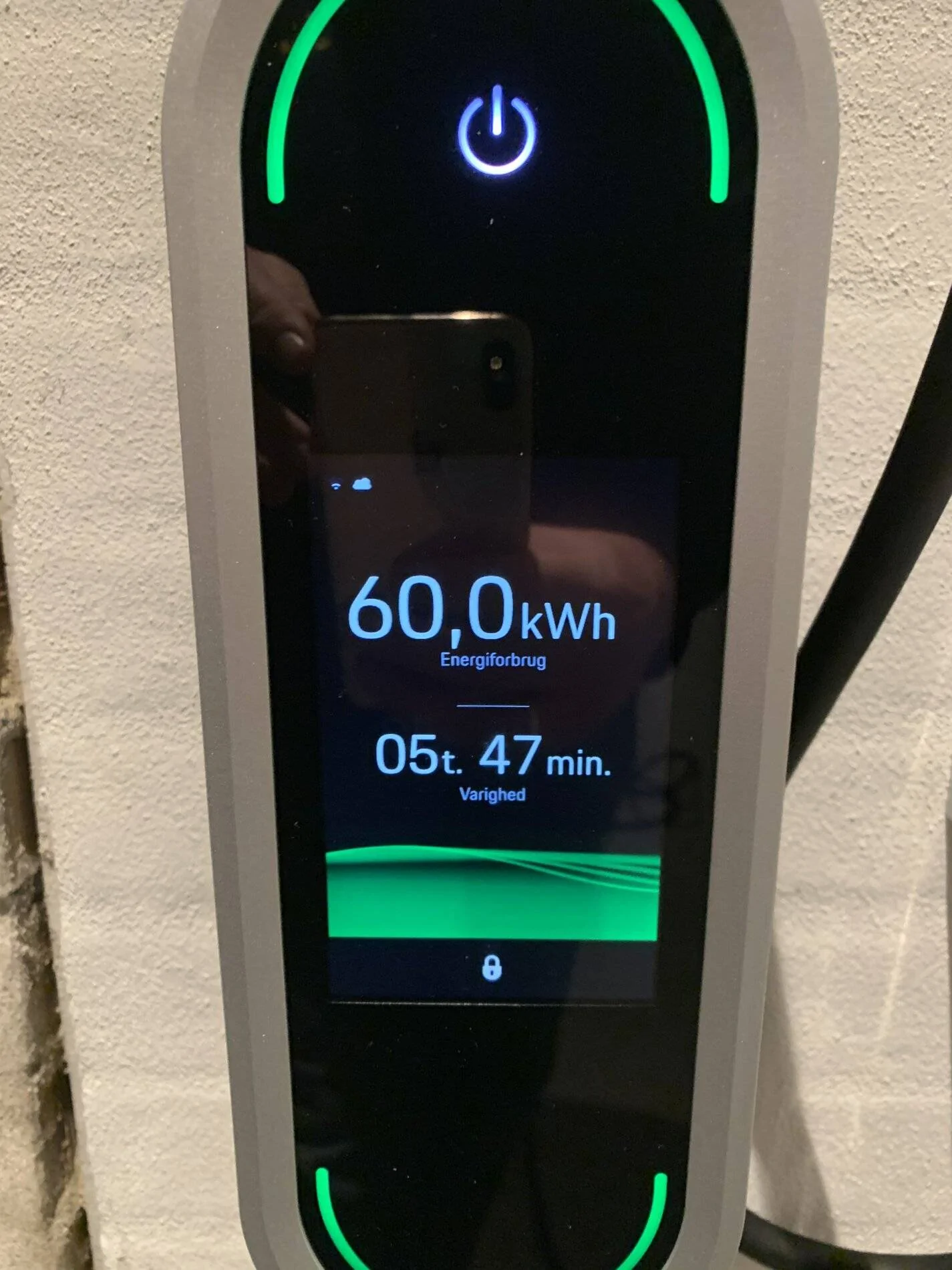 Porsche Taycan Power loss when charging BE756181-9AE9-4D34-B418-B28FFD051DCB