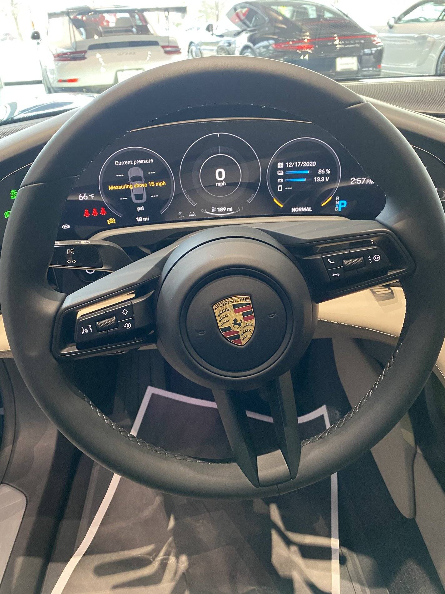 Porsche Taycan NEPTUNE BLUE Taycan Club 3E12BC1A-151C-464C-ACEE-B2F6C92958B8