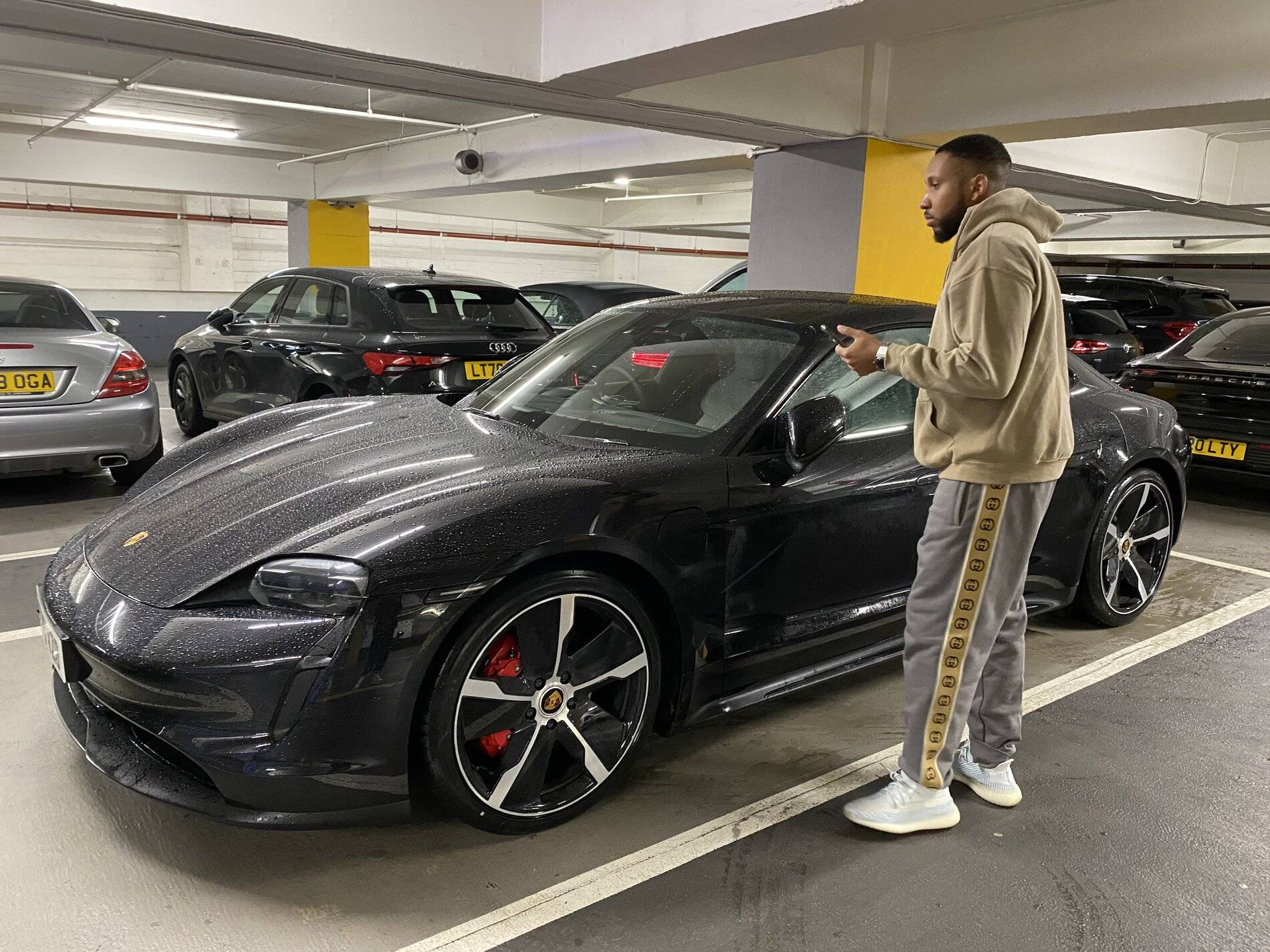 Porsche Taycan Mission E Wheels or Taycan Exclusive Wheels for 4S buyers? 29D2F45A-A271-488C-BC53-3BE61B1D9BE9