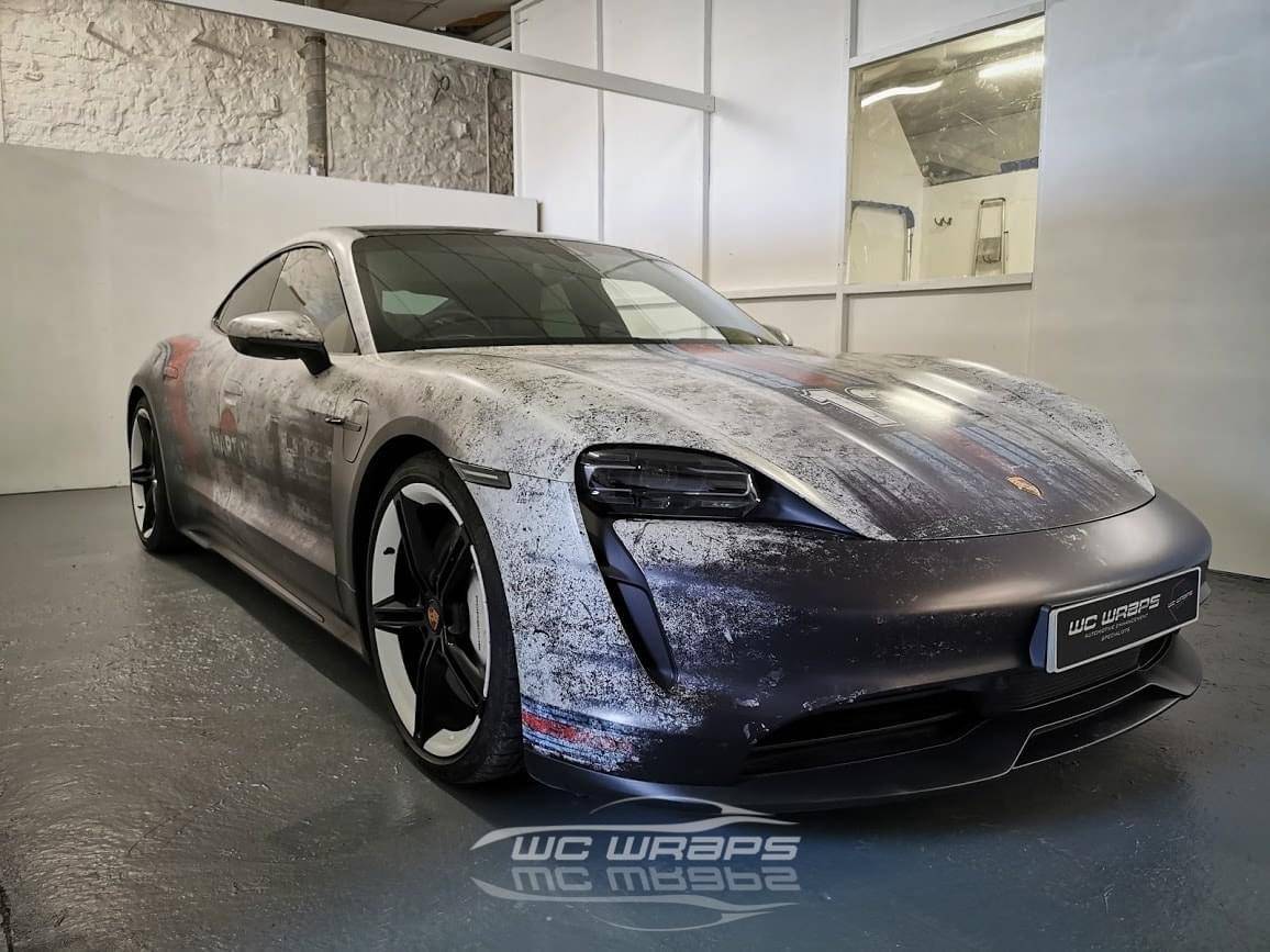 Porsche Taycan UK SPOTTED E3DCABC6-B1F5-476C-AEE2-0097E4AD7162