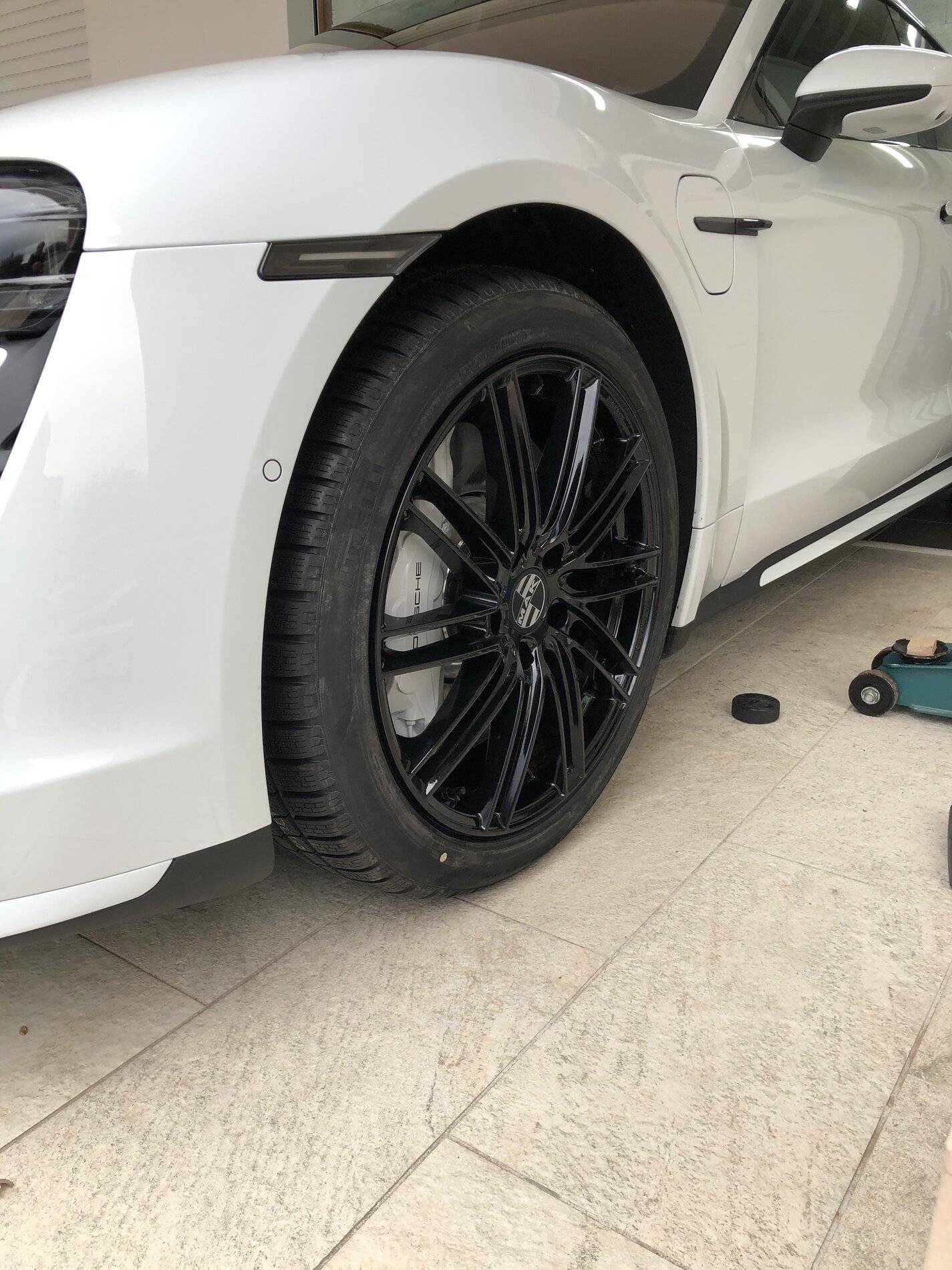 Porsche Taycan Winter wheel sets for Turbo - UK suggestions 01B6544C-77B6-4144-B785-8C6D66357319