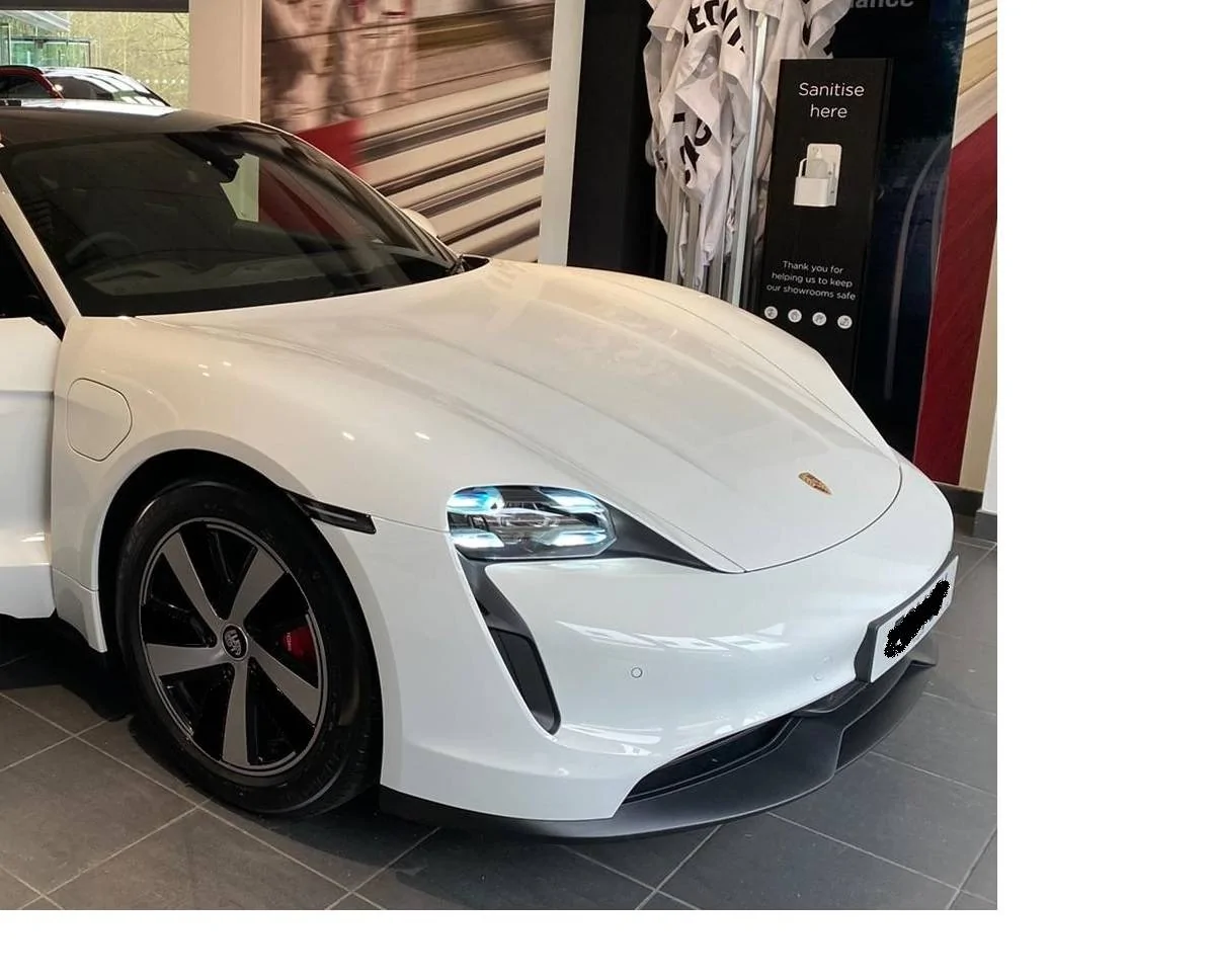 Porsche Taycan Mission E Wheels or Taycan Exclusive Wheels for 4S buyers? Black