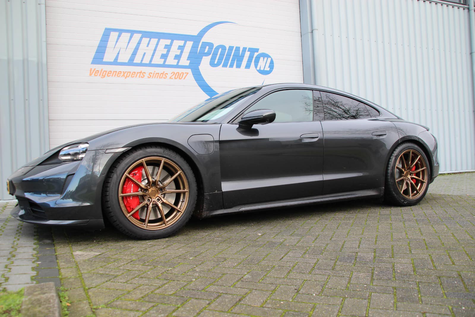Porsche Taycan Aftermarket wheels for Taycan Taycan 20 inch Vossen aftermarket wheels 5
