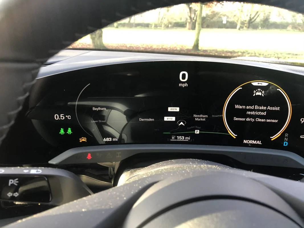 Porsche Taycan First lot of dash warning lights today. 5-BA72762-A901-4084-BCE7-CED052-AC1-B95