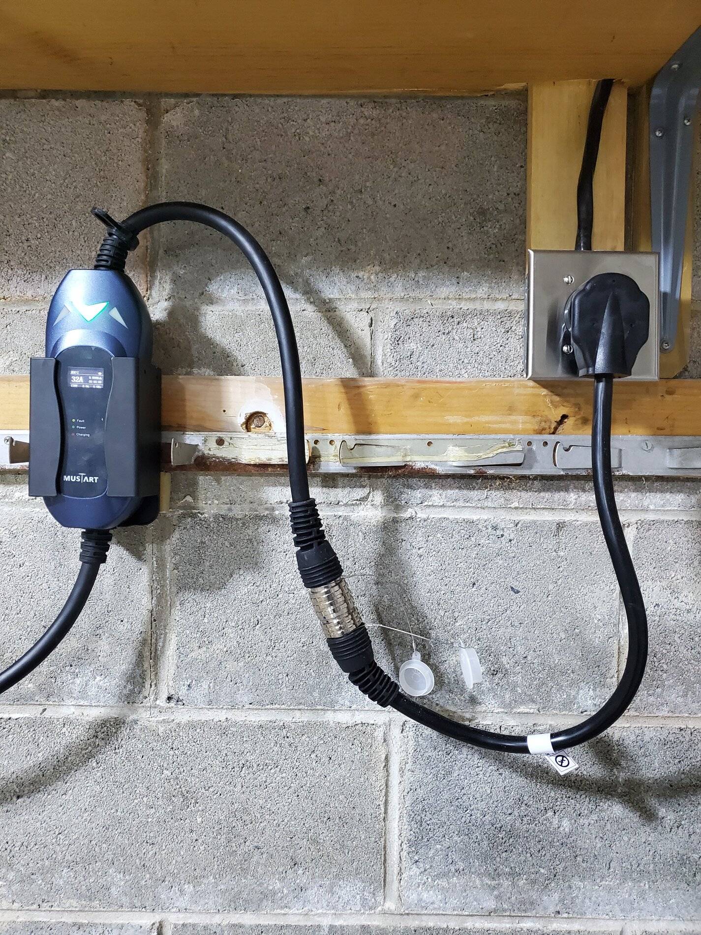 Porsche Taycan Mustart Charger Review 20201231_171408 (002)