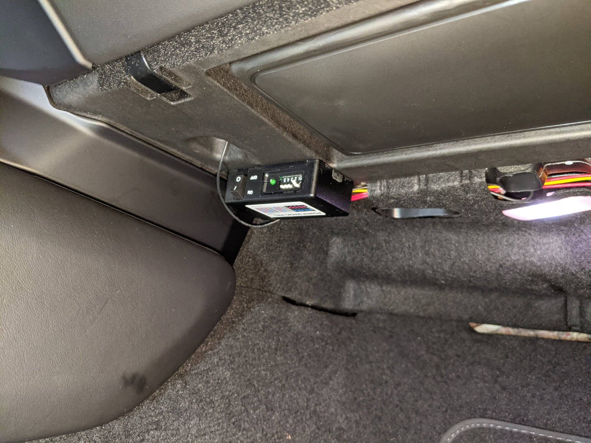 Porsche Taycan Radar Detector - Hardwire Fuse Box PXL_20210101_014523809