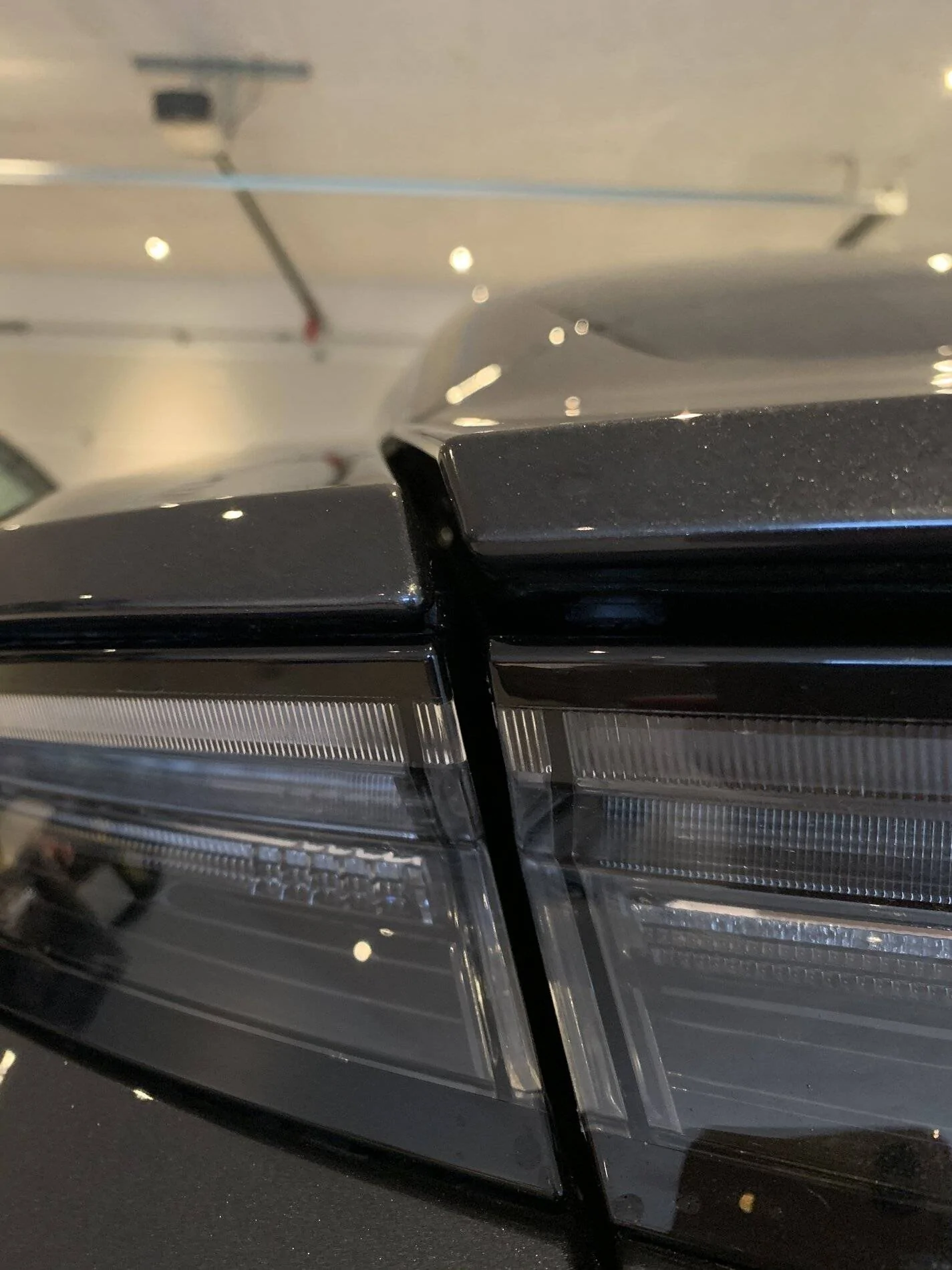 Porsche Taycan Rear spoiler will not reposition itself F31C7CF0-8042-4EF2-B892-6D09CD50BCC0