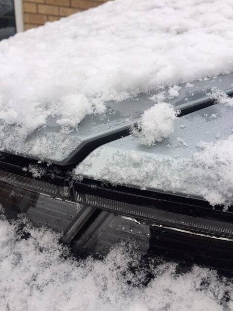 Porsche Taycan Rear spoiler will not reposition itself image2