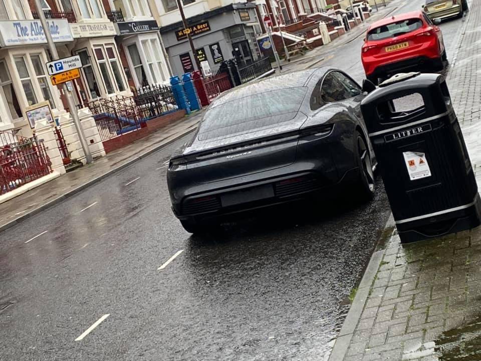 Porsche Taycan tinting red reflectors on rear bumper? EE154CD3-A142-4F74-9D91-9E8D9D9C61EA