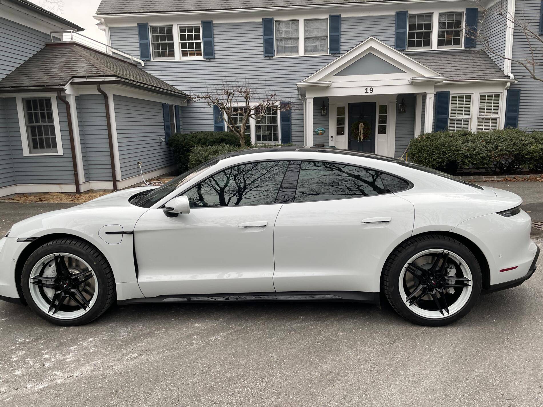 Porsche Taycan Yet another wheel thread (Savini SV-F3 winter wheels) 1610398320535