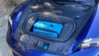 Porsche Taycan MAXIMUM WEIGHT IN FRUNK taycan frunk