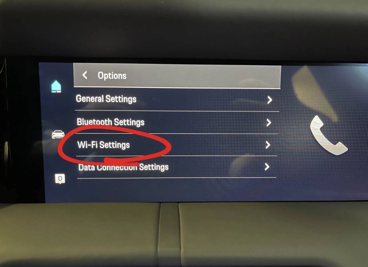 Porsche Taycan Dealer says no wireless CarPlay for 2021 Taycan? B2FA2A28-C8C2-41A8-8E76-9046066E05BD