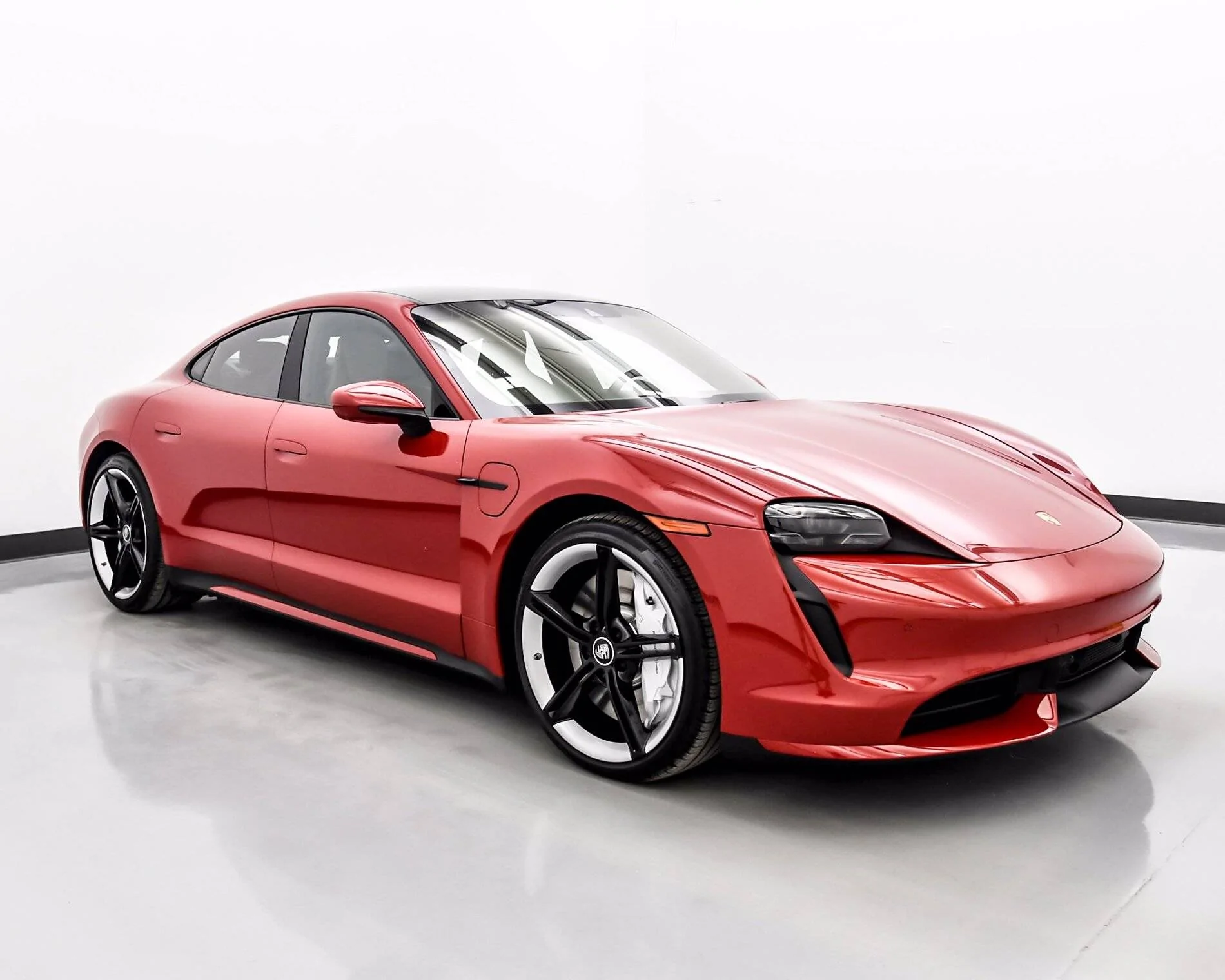 Porsche Taycan CARMINE RED Taycan Club dd87c38ca6ca5d35805a5214aa7ba320