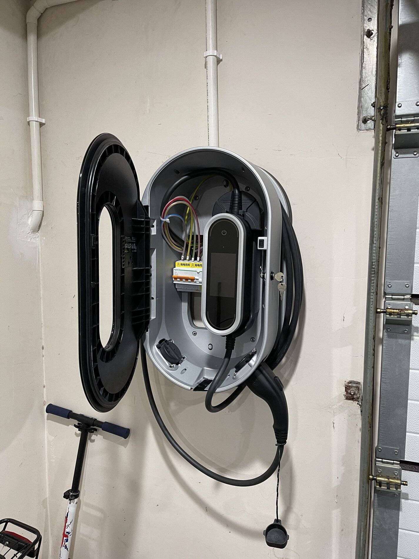 Porsche Taycan Charging Dock Installation Details 60B1B314-252B-4A0C-872C-5210AA08946C