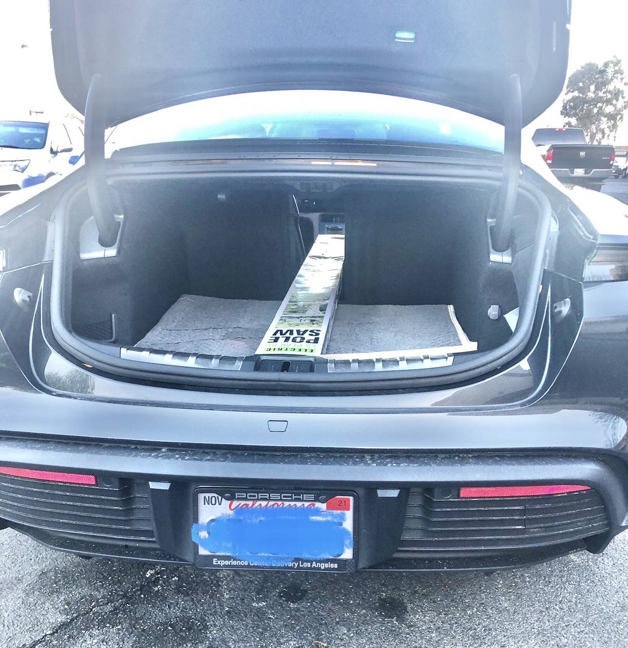 Porsche Taycan Please Welcome Stealth 3E6CA09E-8F44-4A2B-9DDB-F2C791A2A0D5