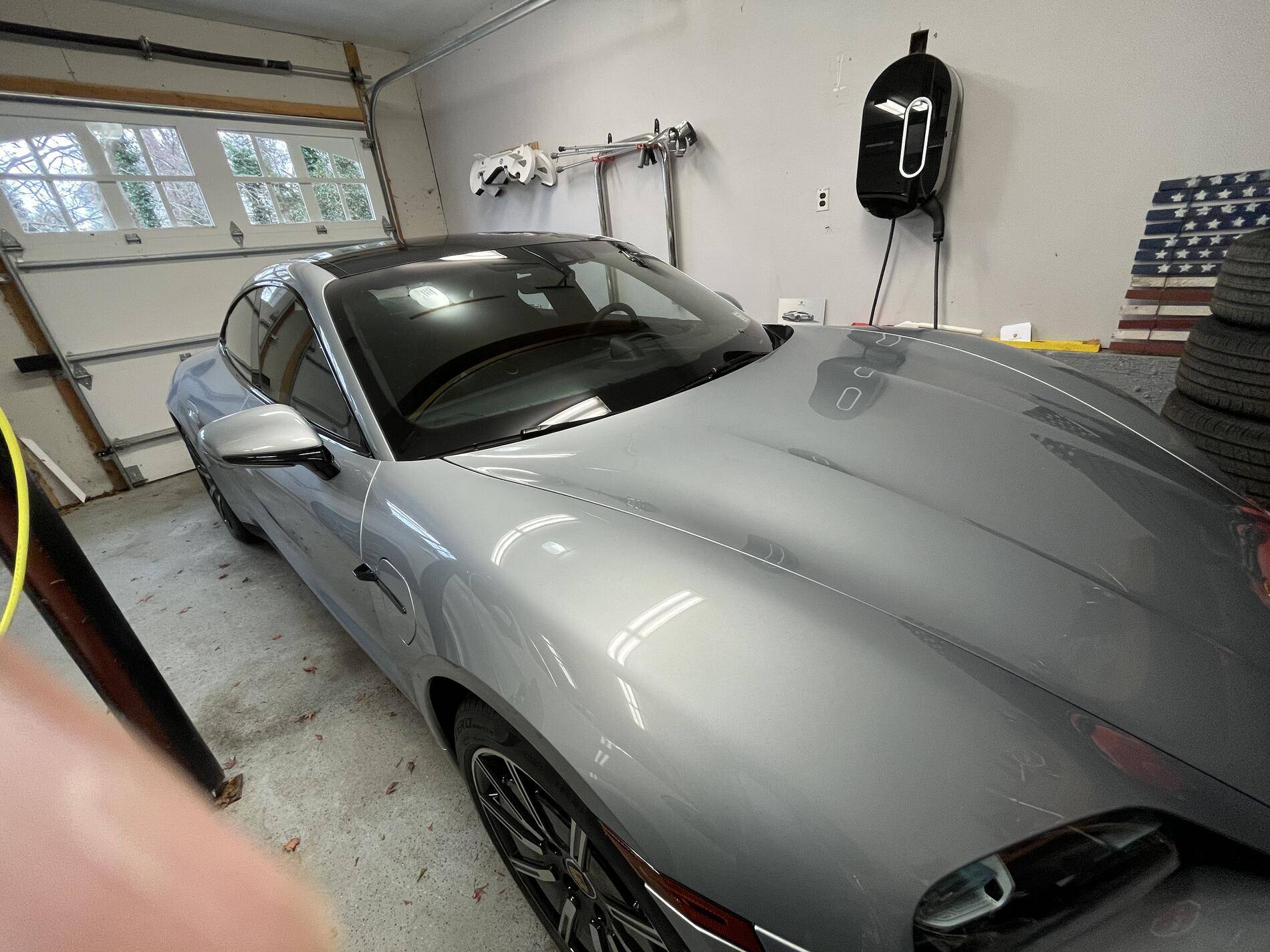 Porsche Taycan Show your home charging setup for your Taycan tempImageJDM3Kh