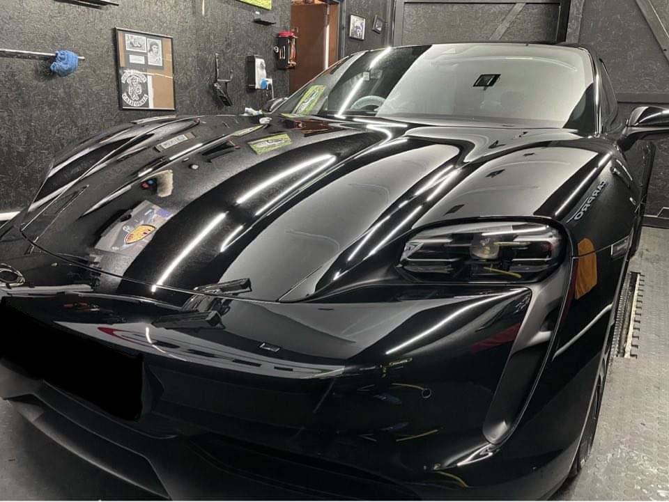 Porsche Taycan Showing the new toy off 42B50F15-F871-47BB-B0A6-E042B9A60300