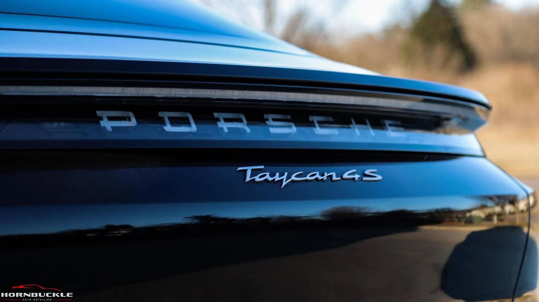Porsche Taycan BLACK / JET BLACK Taycan Club 77BA3A04-ECF4-4F8B-9BE3-D07134322E83