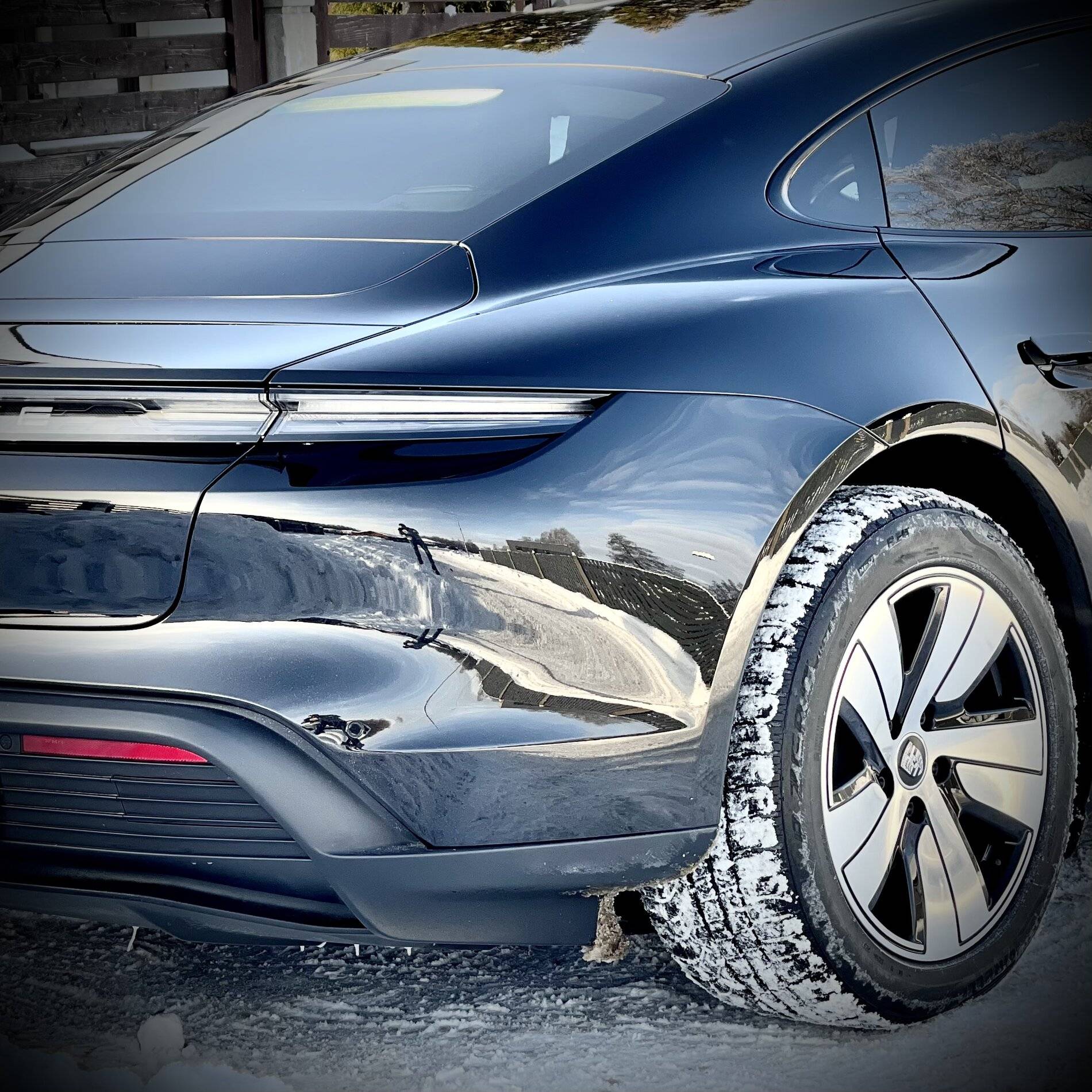 Tycan Base Rims 19” rims on Taycan - reasons to choose them | TaycanForum -- Porsche ...