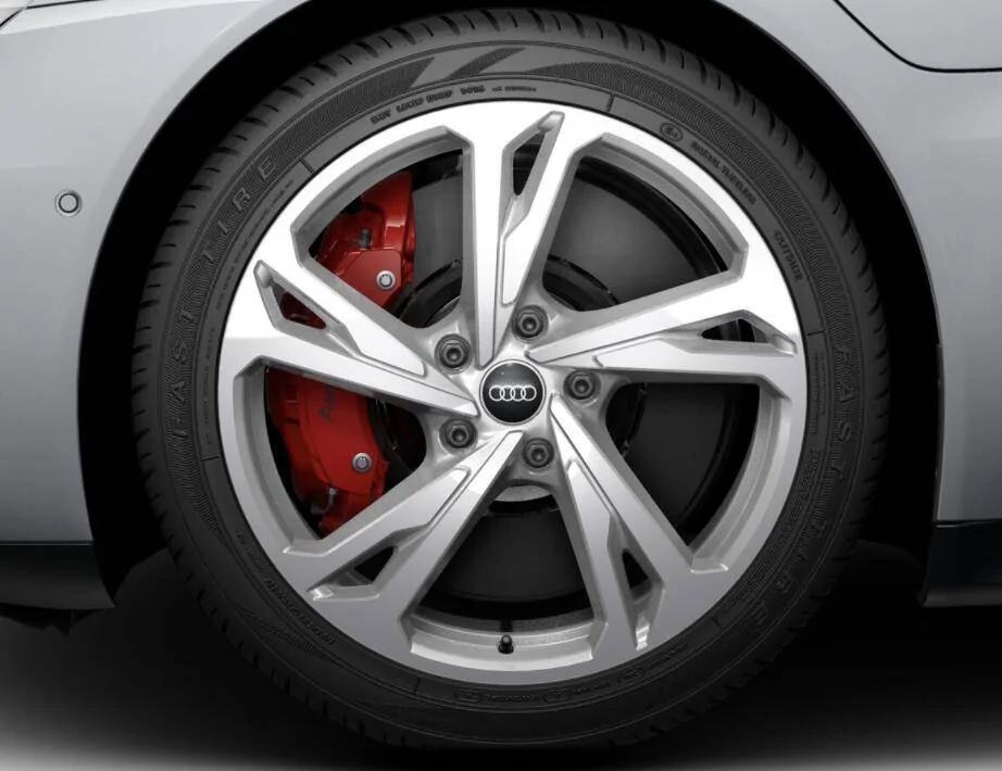 Porsche Taycan 2021 Audi RS e-tron GT Prototype Review Screenshot 2021-02-10 at 08.51.21