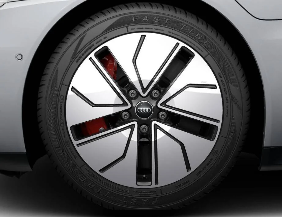 Porsche Taycan 2021 Audi RS e-tron GT Prototype Review Screenshot 2021-02-10 at 08.51.39