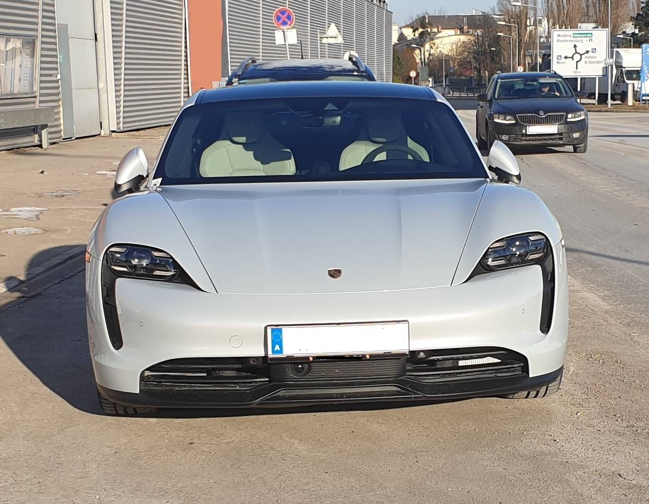Porsche Taycan ICE GREY Taycan Club 20210213_085158