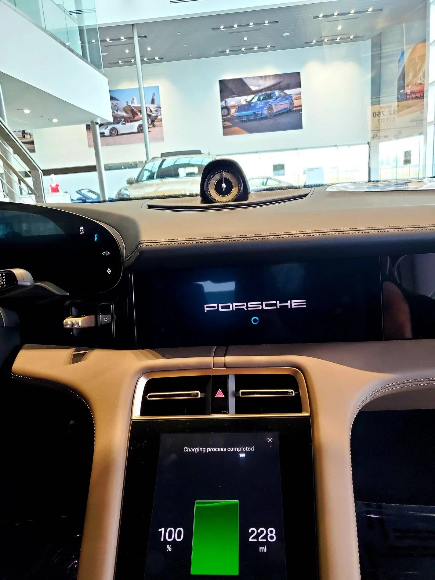 Porsche Taycan Olea Meranti Brown 20210213_114354