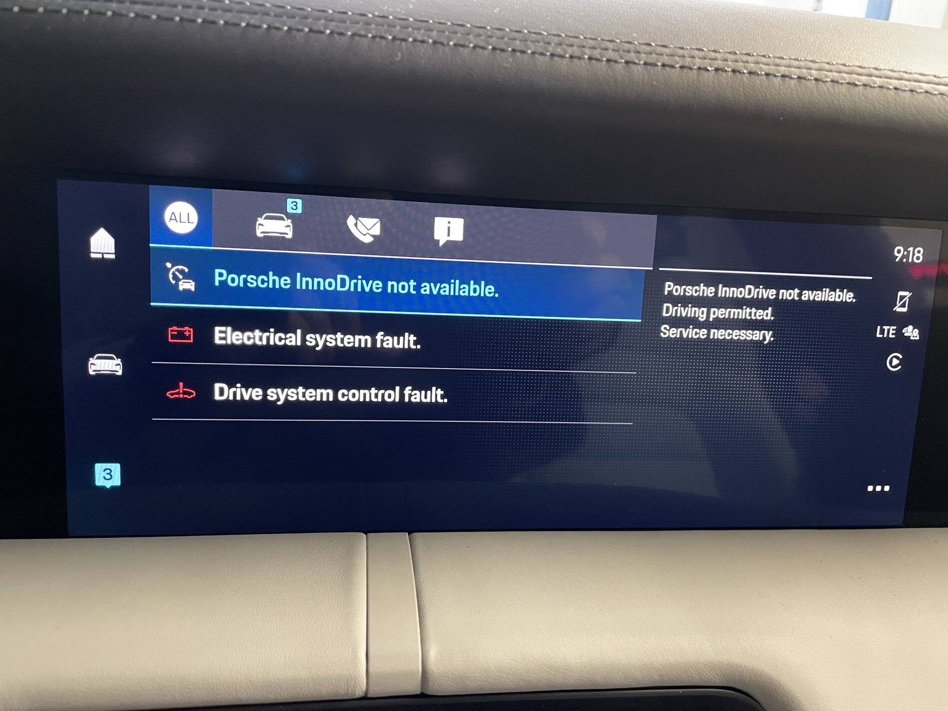 Porsche Taycan Electric system fault BC22D0BA-B0D8-4ECB-B9BE-DA7F2E9C397B