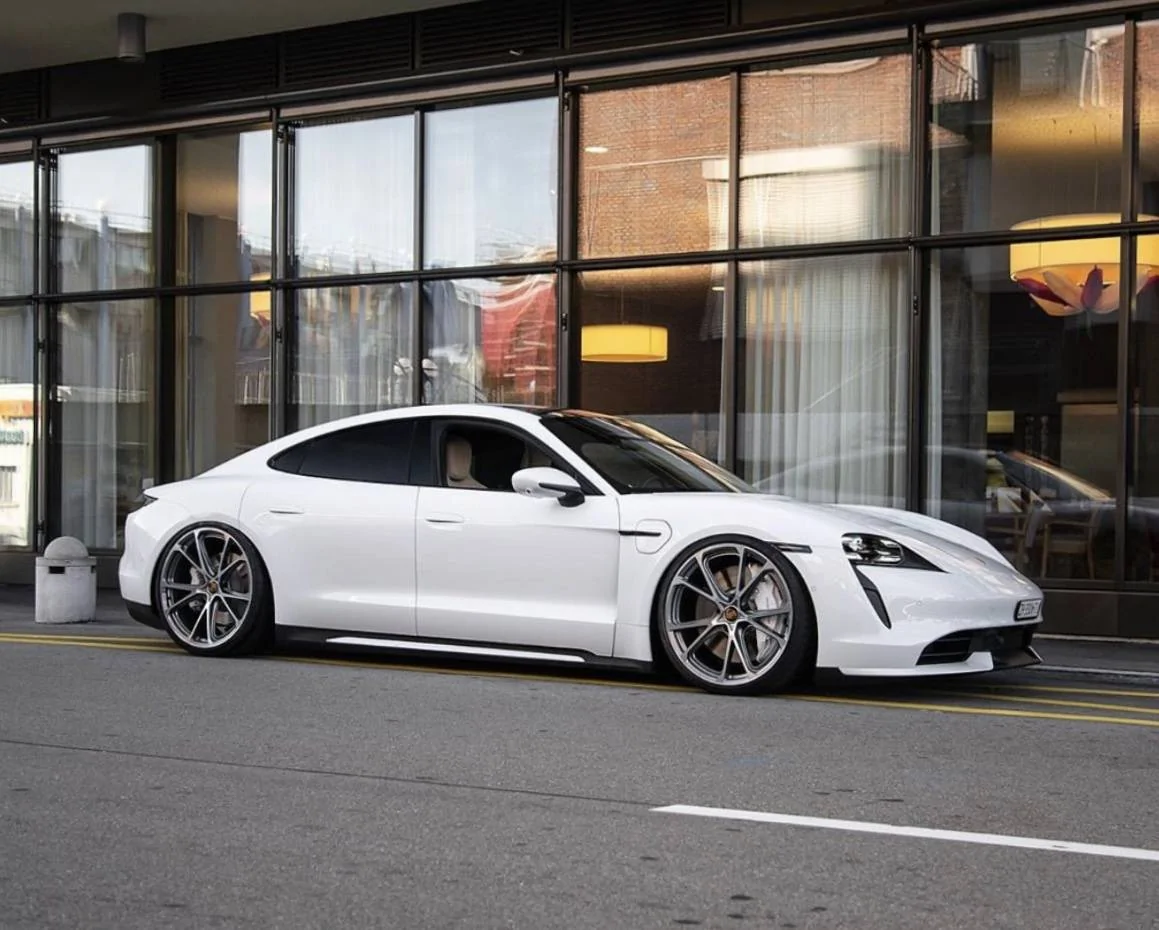 Porsche Taycan Finally ordered my Taycan 964905A6-76B2-4BAA-B422-66A2F209CBF1