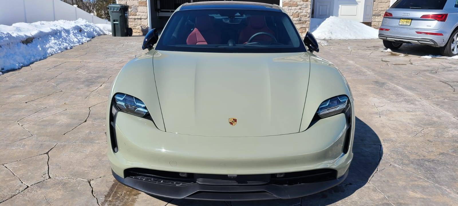 Porsche Taycan My 2021 Taycan 4S Performance Battery w/ Khaki Green Wrap and ceramic coating Front