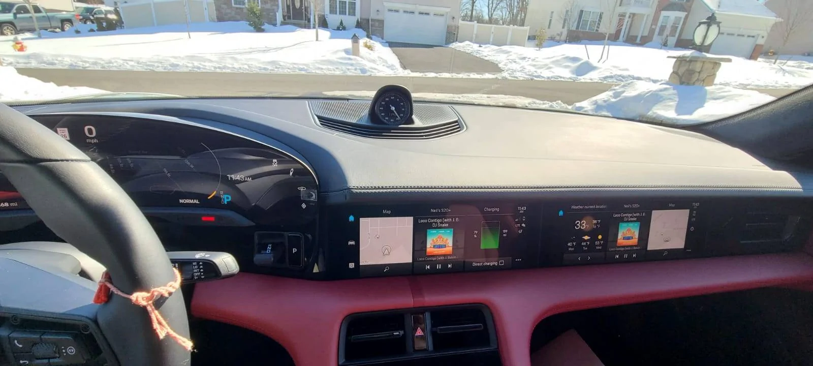 Porsche Taycan My 2021 Taycan 4S Performance Battery w/ Khaki Green Wrap and ceramic coating Dash