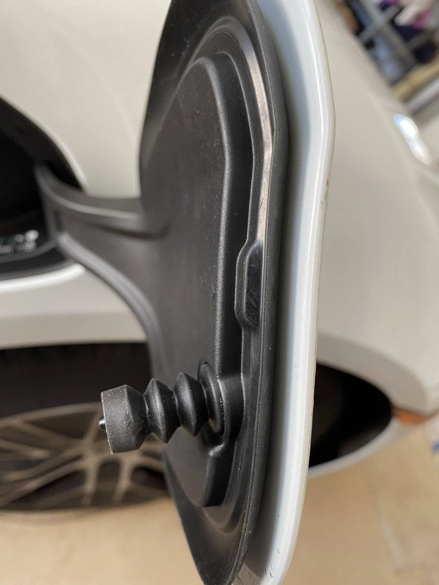 Porsche Taycan Manual Charging Door Cannot Be Fully Closed - Latch Inoperable IMG-1184