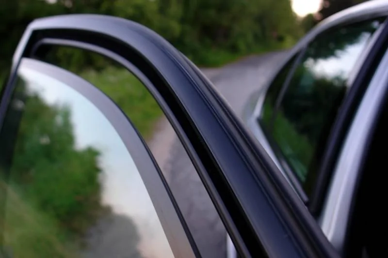 Porsche Taycan Sound (db) reduction from Acoustic Laminated Glass Windshield? det_dbrud