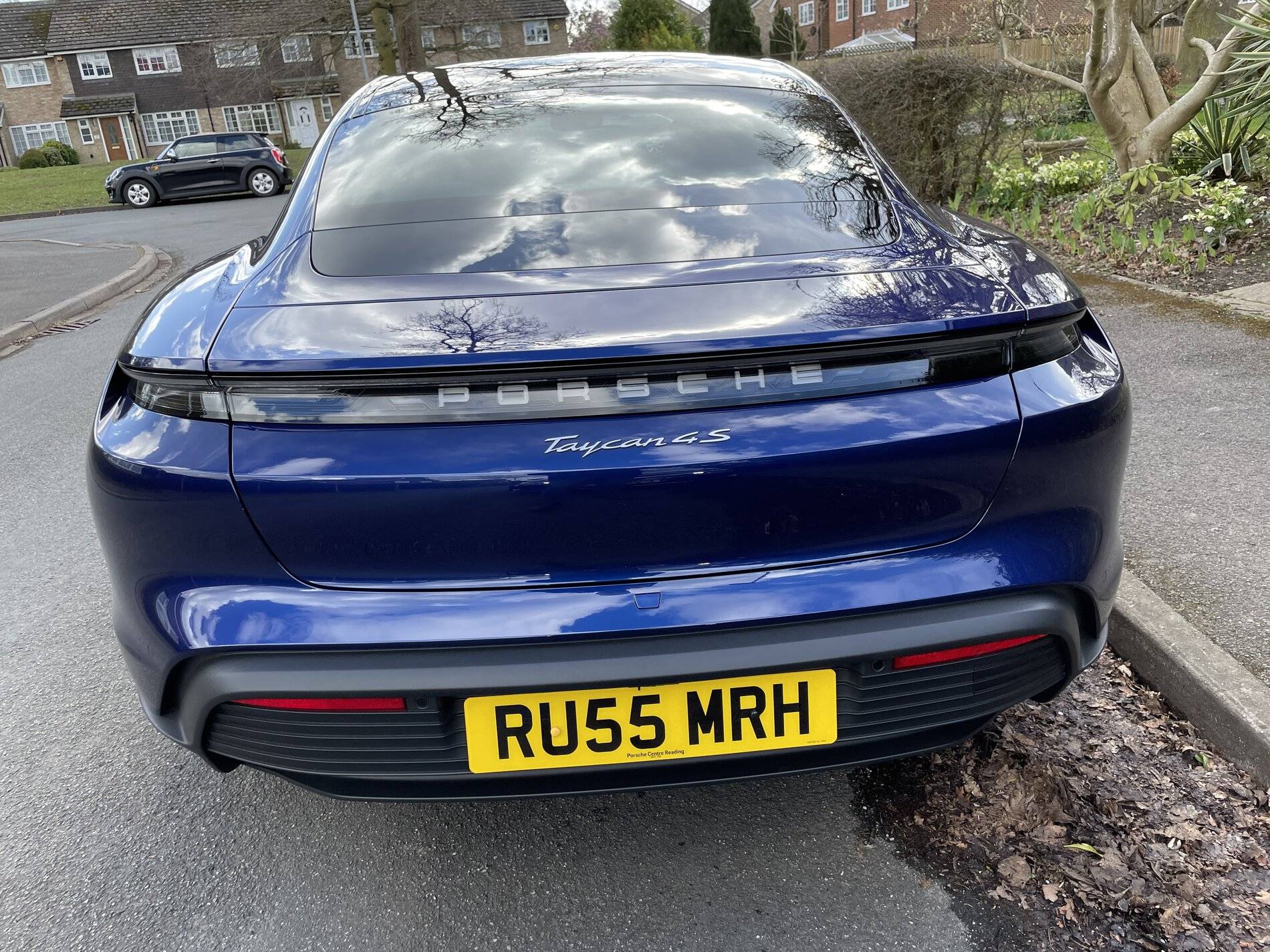 Porsche Taycan Taking delivery! 2BB094AF-1434-4895-AFB4-29996F54F974