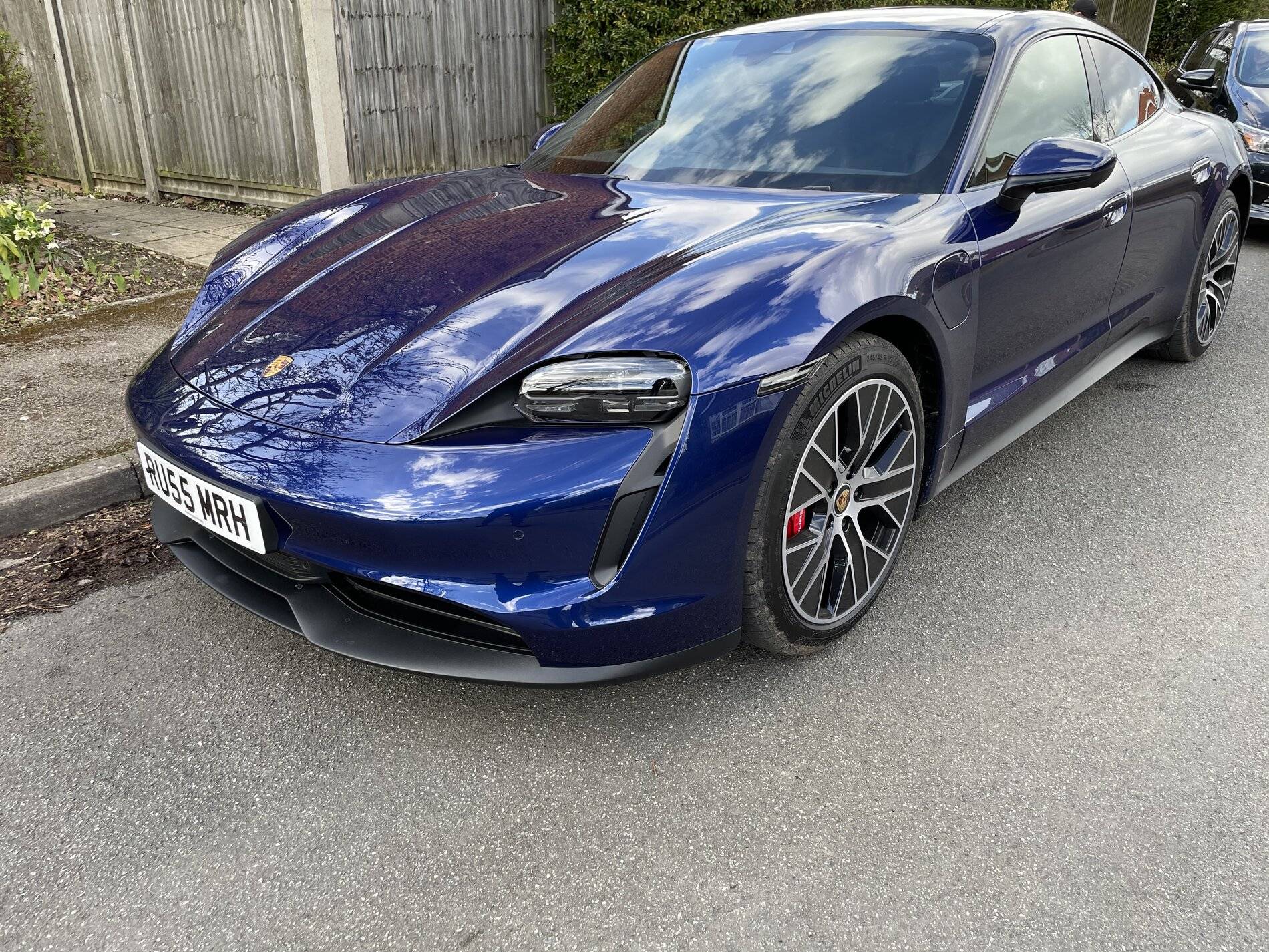 Porsche Taycan Taking delivery! 8CF053E9-7602-469D-9CF1-4DE6A9AFAE74