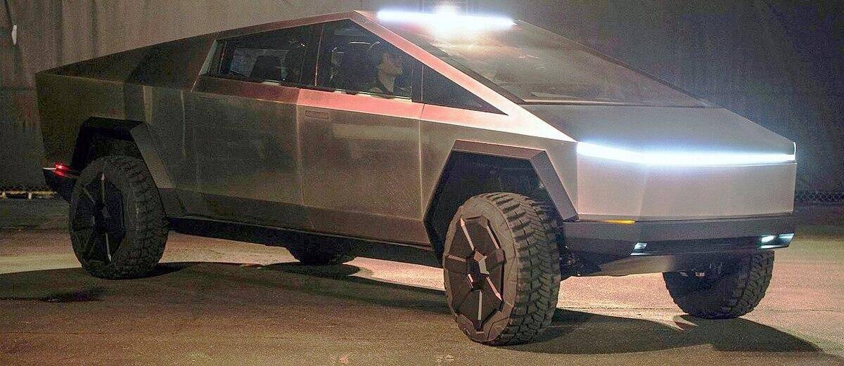 Porsche Taycan Worse build ever?  do your worst… 1615655373022