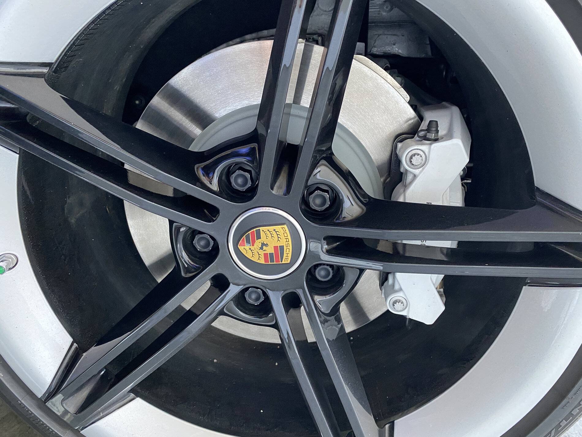 Porsche Taycan Let’s talk brakes on a 4S....standard red or PSCB... IMG_9571