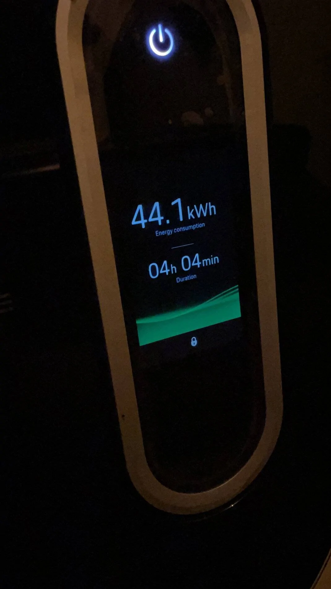 Porsche Taycan UK charging on 7.2kw rolec FBAA35D2-F6F9-41C9-8640-887146EB8747