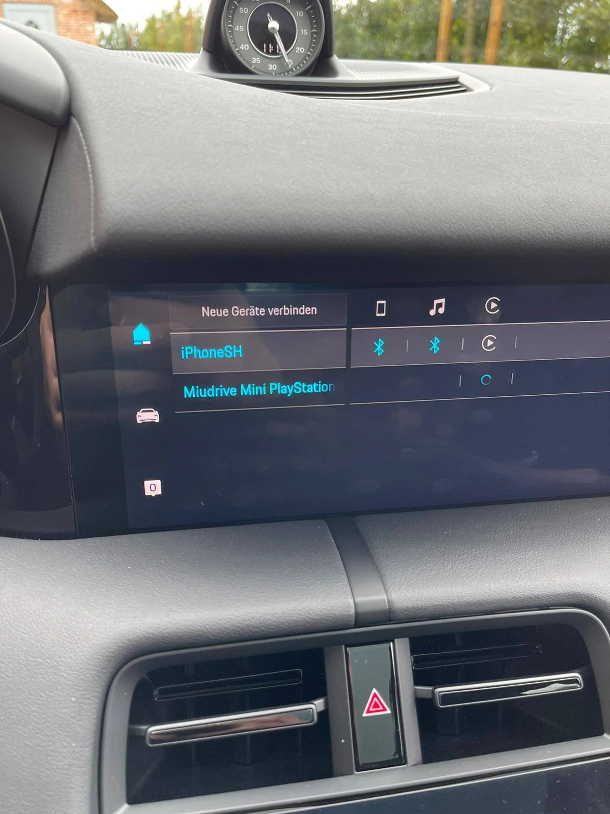 Porsche Taycan How to play VIDEOS in the Taycan's PCM Screen WhatsApp Image 2021-03-13 at 11.20.15