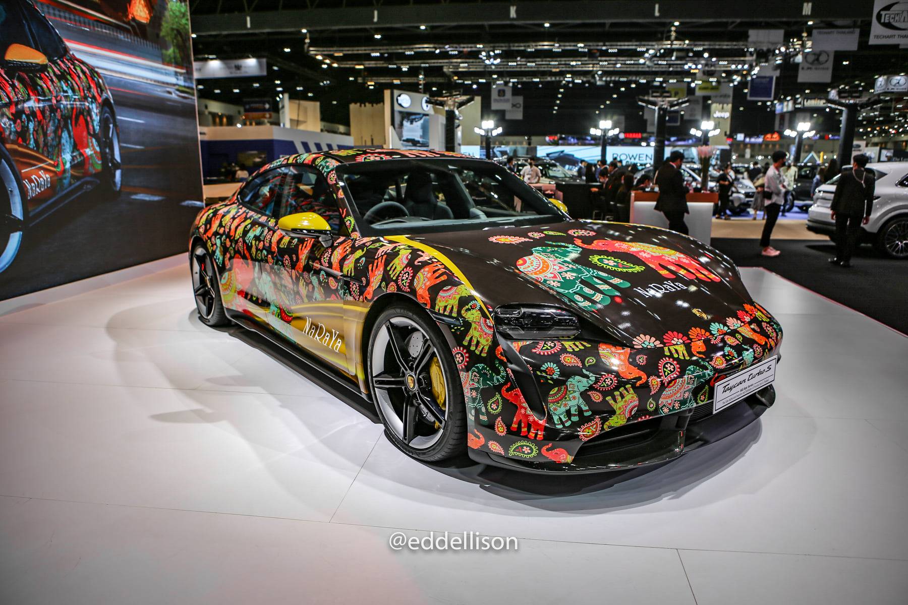 Porsche Taycan WOW - check out this wrap on a Taycan! 162403897_3836215106467637_4835650016003572054_o