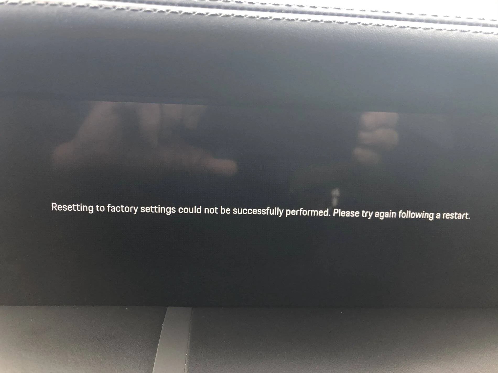 Porsche Taycan PCM stopped working, Connect communication issues C5308270-196F-44DD-8D3D-D099050057CD