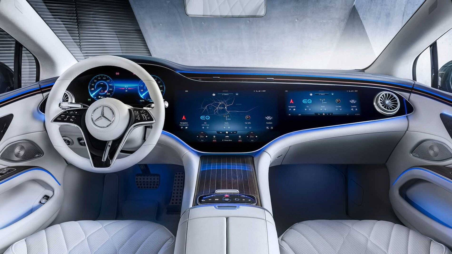 Porsche Taycan Mercedes Benz EQS vs Tayacn 2022-mercedes-benz-eqs-interior