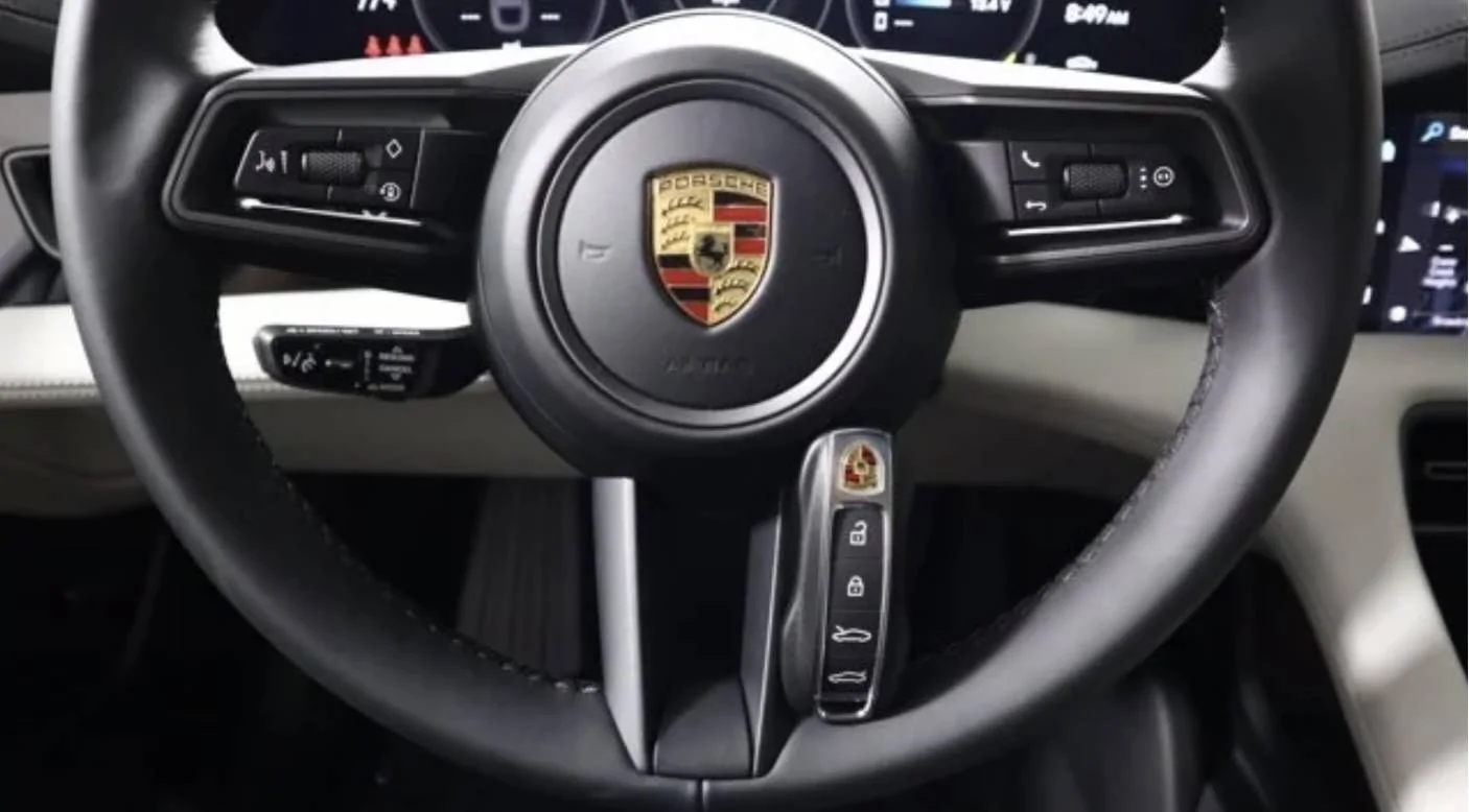 Porsche Taycan Turbo without performance package or options 67DDEAA0-EEAD-4E6D-9987-98743BEF27DA