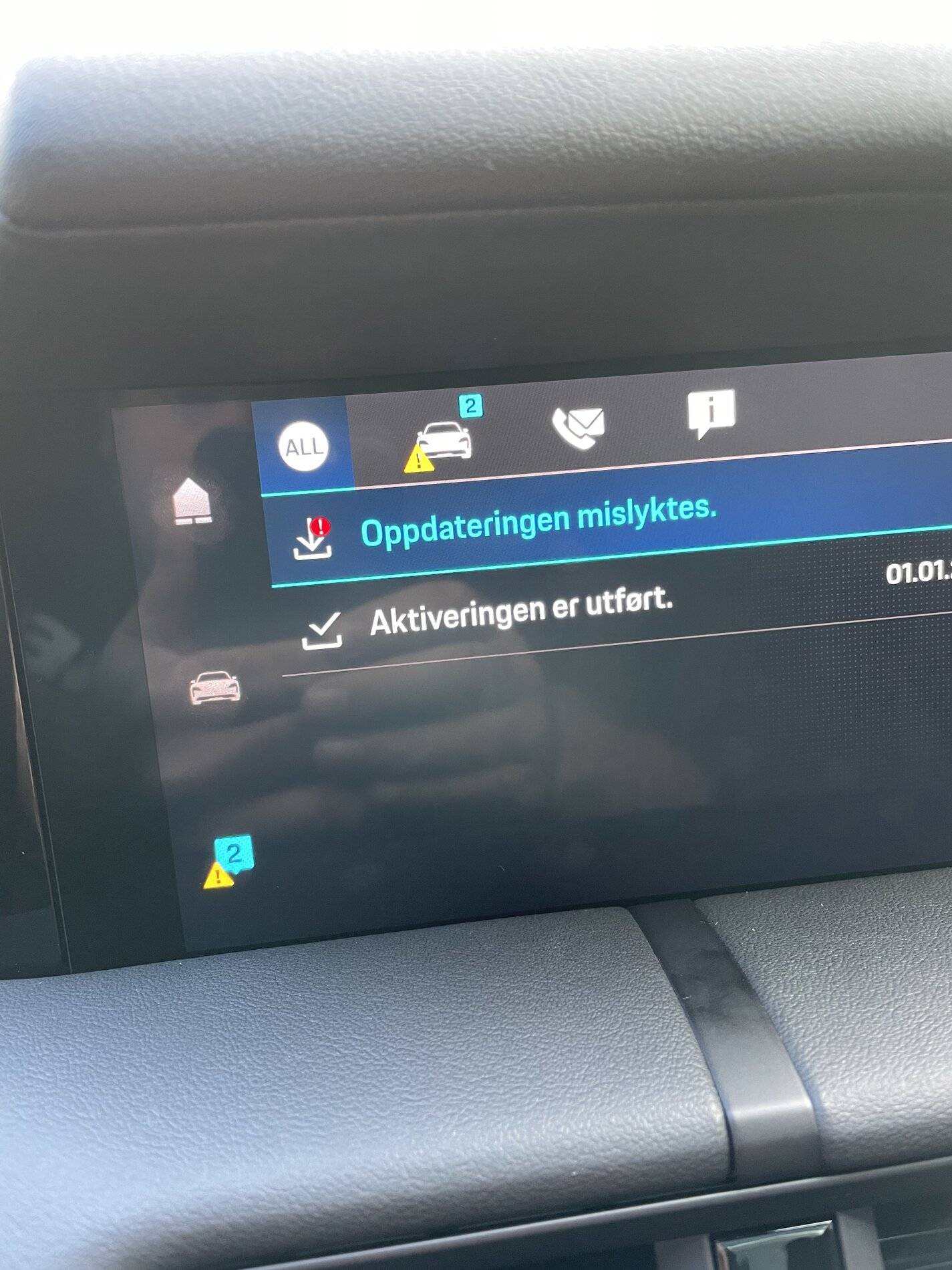 Porsche Taycan Failed update for Active Lane Keeping B9CB4E09-8B26-47CB-9E78-F4A9C2019A38