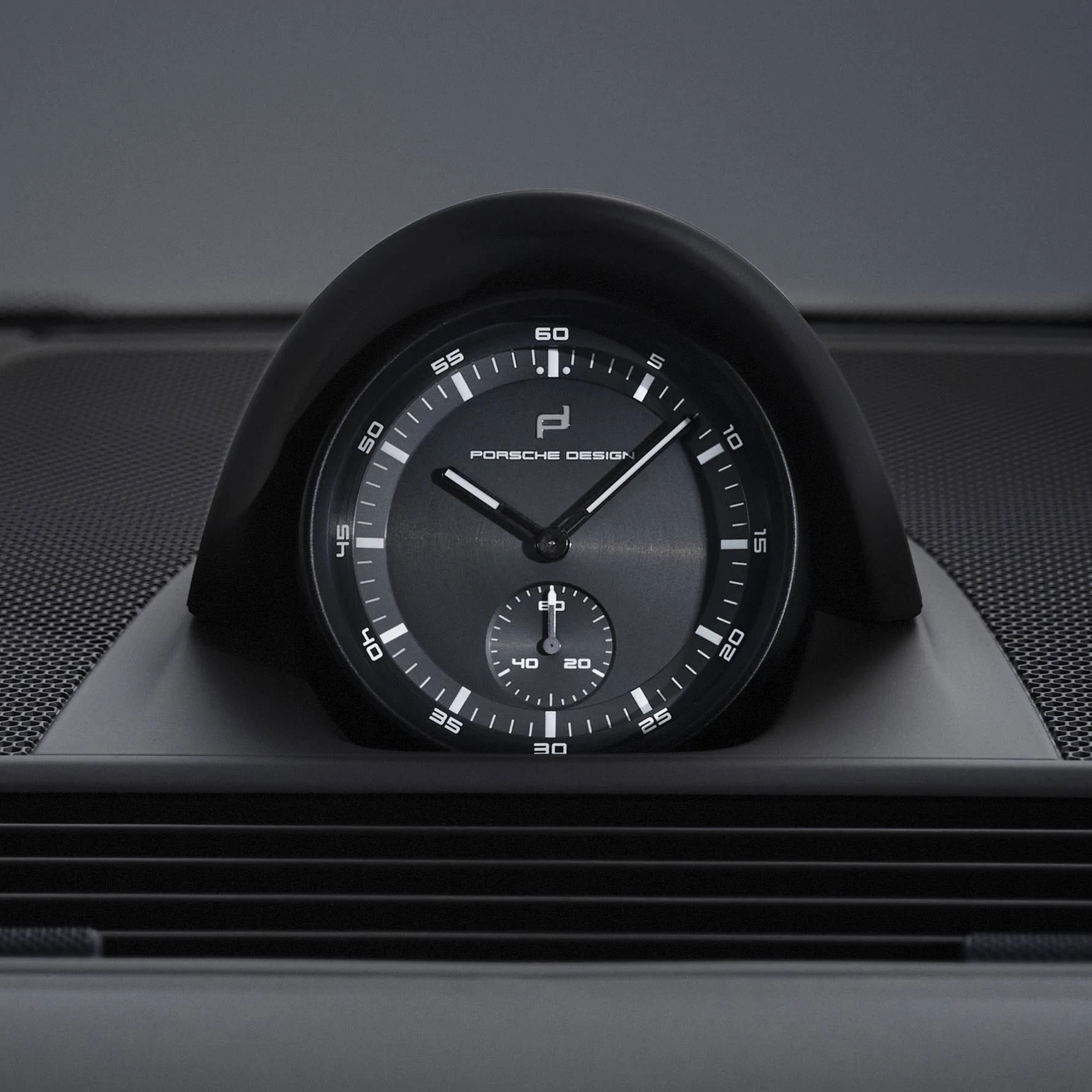 Porsche Taycan Porsche Design Subsecond Clock Porsche-Design-Sport-Chrono-Sub-Second-Panamera-23