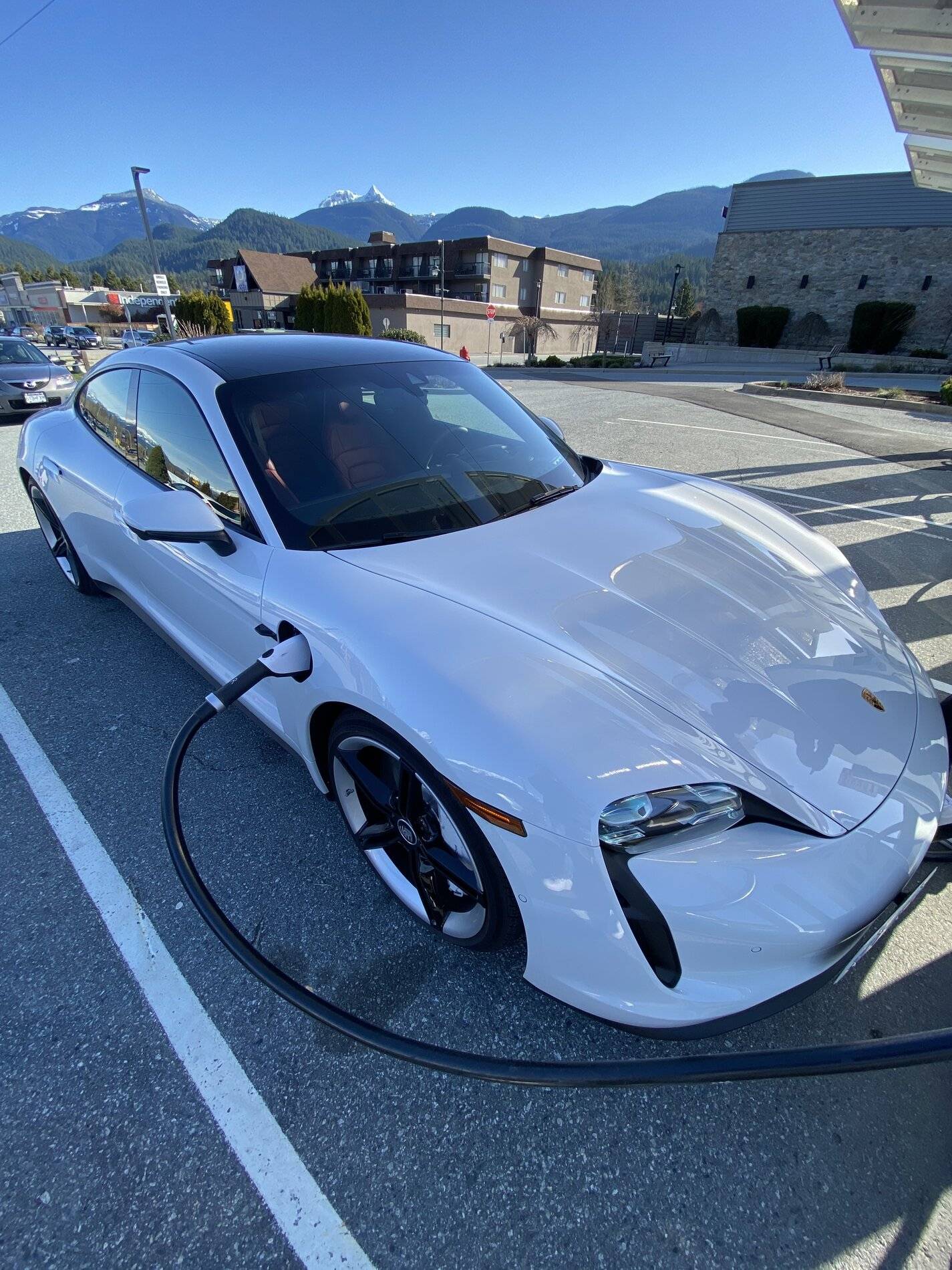 Porsche Taycan Electrify Canada attempt with updated MY2020 Taycan. 1852EA9F-DD4D-40CF-976B-2CA49BECBDD7