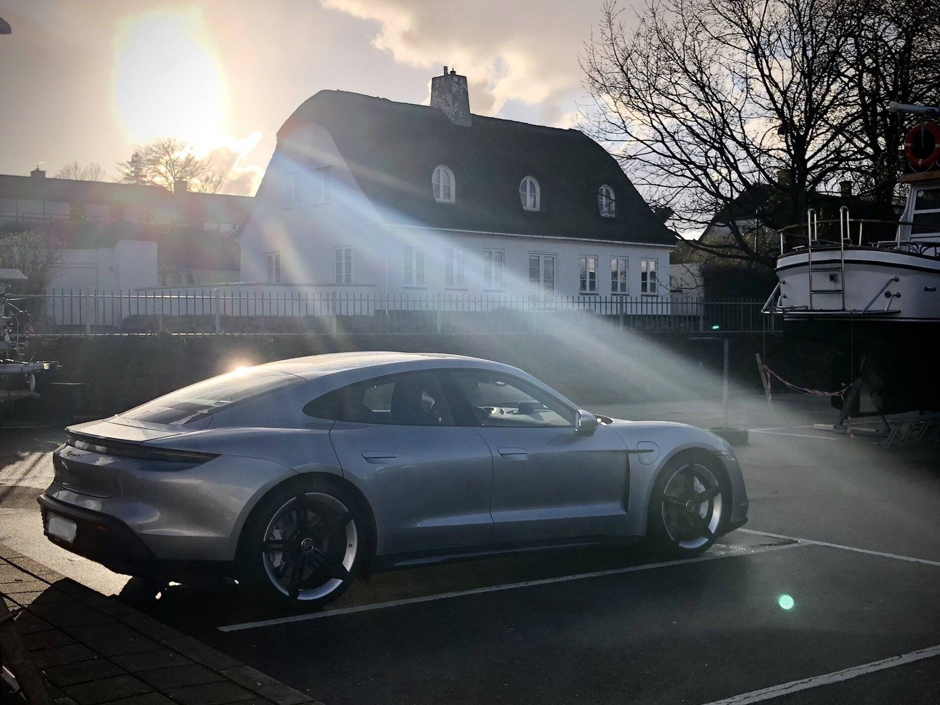 Porsche Taycan Location! Location! Location!  Post Artistic Photos of Your Taycan with Scenery 7EF3043B-A7A1-47B5-B94A-04E8753A7F3C
