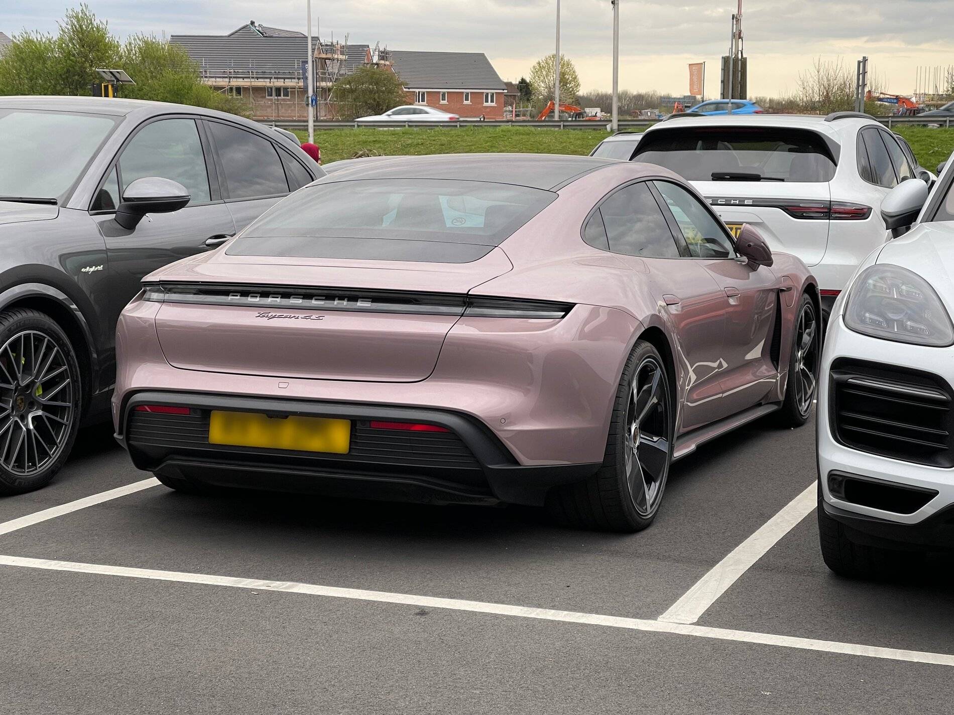 Porsche Taycan Taycan RWD base build spec + options help UK Taycan Frozen Berry 2
